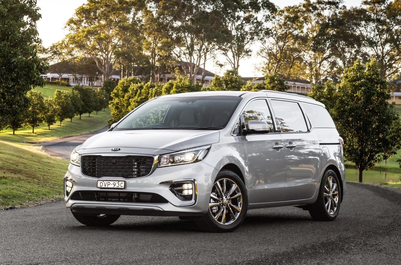 Киа карнивал 2020 года. Kia Carnival. Киа Карнивал 2019. Kia минивэн Carnival 2020. Kia Carnival 2018.